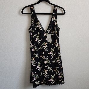 Forever 21 Black V-Neck Sundress With Lace Trim